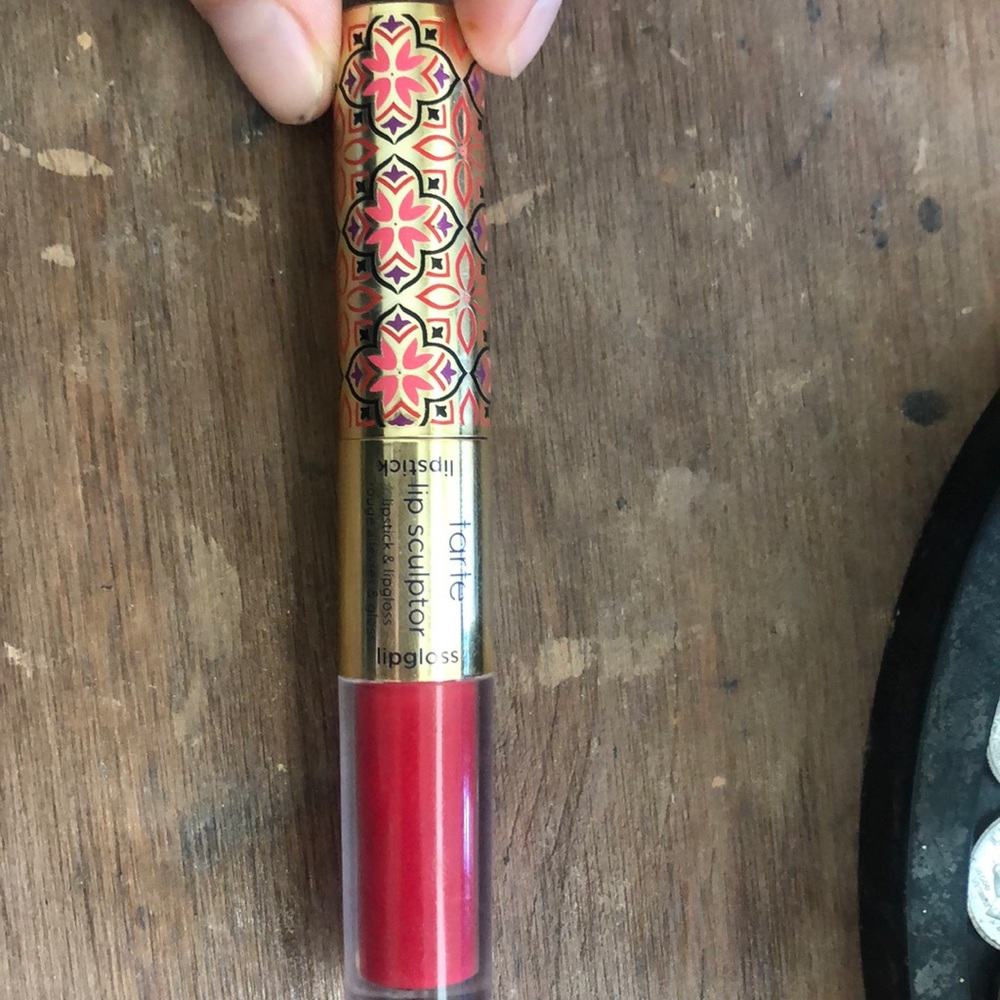 Tarte lip sculptor